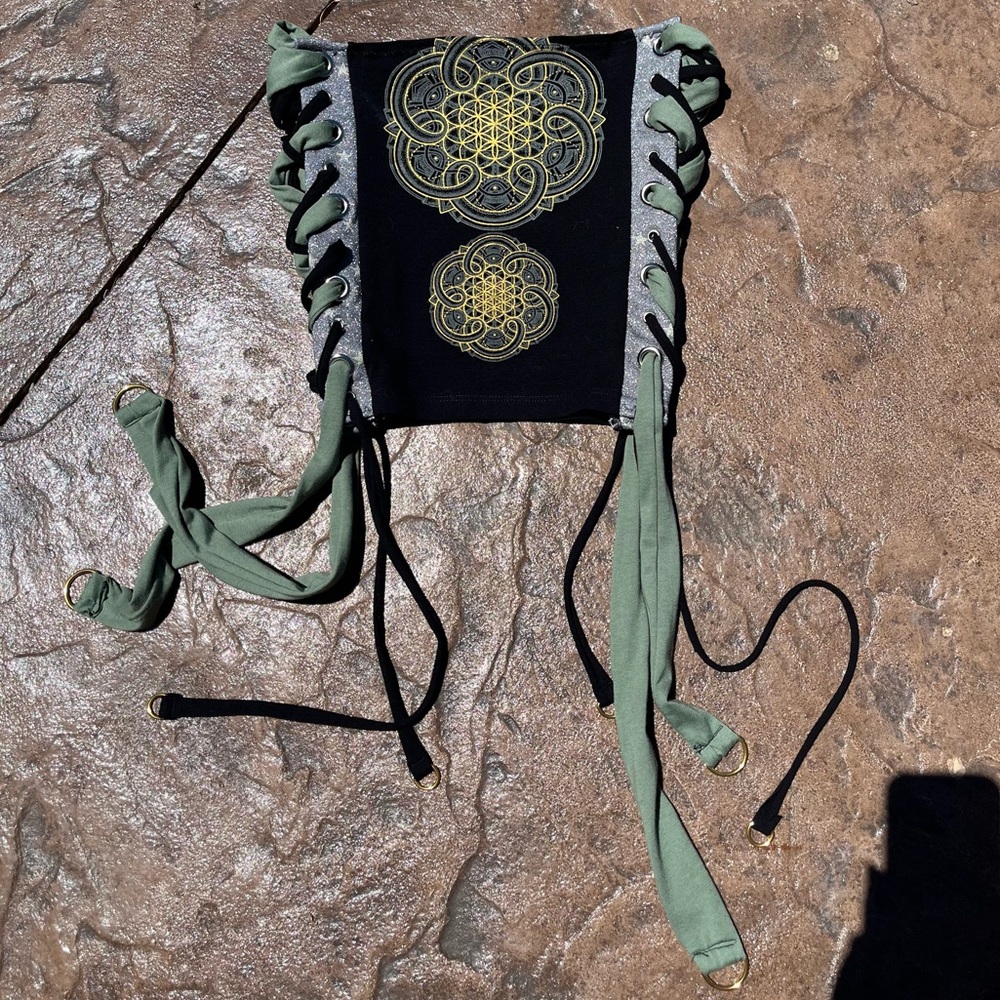 olly wolly doodle/ cosmic sun tube top